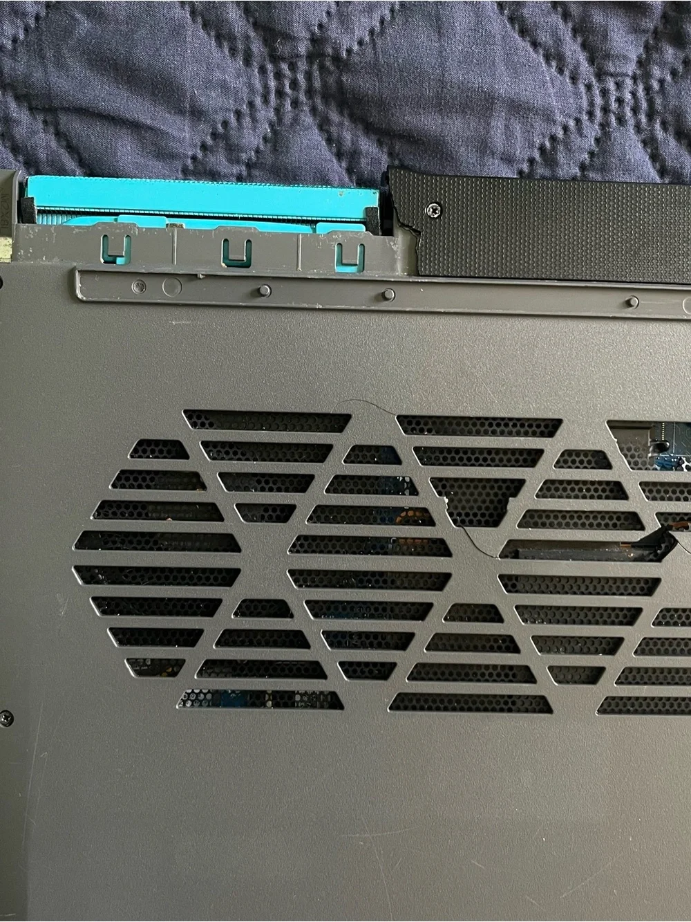 Lenovo LOQ 15.6